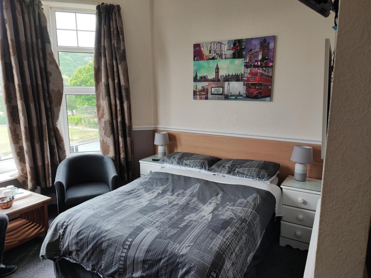 Y Garth Guesthouse Bangor  Exterior foto